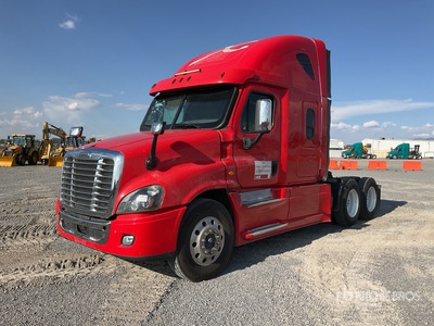 2016 Freightliner Cascadia 125 6x4 Tractocamion con Dormitorio / T/A Sleeper Truck Tractor