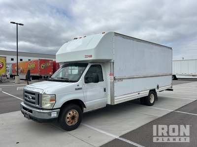 2008 Ford/Uti E-350 Van Truck