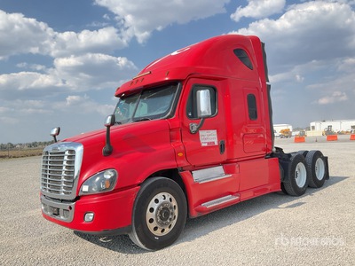 2016 Freightliner Cascadia 125 6x4 Tractocamion con Dormitorio / T/A Sleeper Truck Tractor