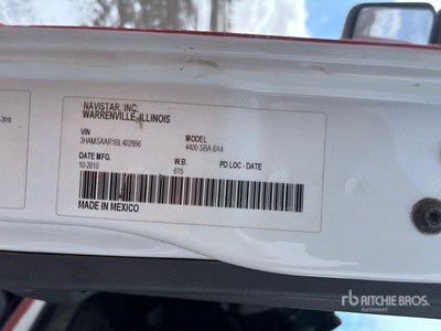 2011 International DuraStar 4400 4x2 Cab and Chassis