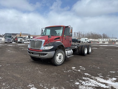 2011 International DuraStar 4400 4x2 Cab and Chassis