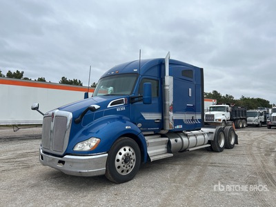 2019 Kenworth T680 6x4 Sleeper Truck Tractor