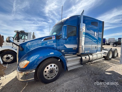 2019 Kenworth T680 6x4 تراكتور شاحنة كابينة النوم (ثنائية المحور)