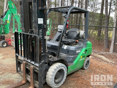 2016 Toyota 8FGU25 4350 lb Forklift