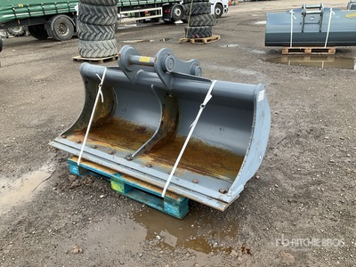 Strickland 72 in Grading Benna per escavatore (Unused)