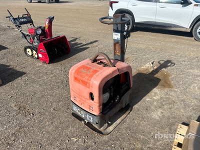 2018 Husqvarna LG300 Reversible Plancha compactadora
