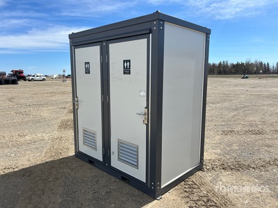 2026 Suihe NT-D 4 ft 3 in x 6 ft 9 in 2 Person Tragbare Toilette (Unused)