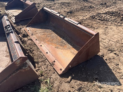 John Deere 84 in Skid Steer Bucket