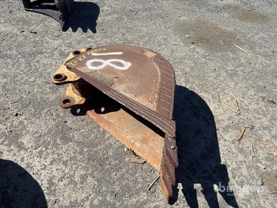 16 in Excavator Bucket