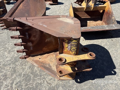 36 in Excavator Bucket