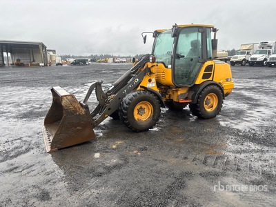 2012 Volvo L25F-P Wheel Loader