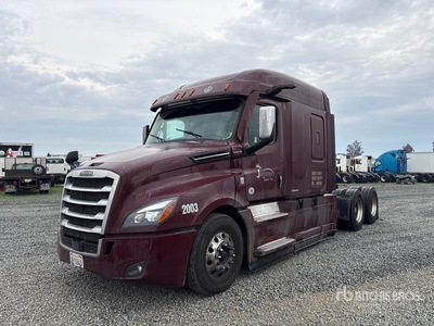 2021 Freightliner Cascadia 126 6x4 T/A Sleeper Truck Tractor