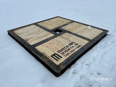 9 ft 6 in x 9 ft 6 in Water Bowl Mat (Unused)