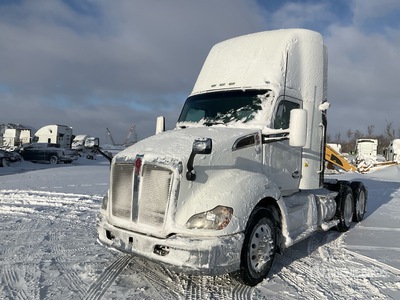 2018 Kenworth T680 6x4 Cabeza Tractora Cabina Corta