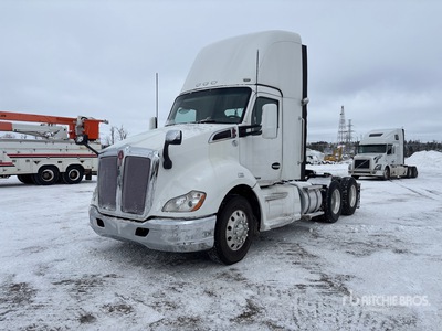 2018 Kenworth T680 6x4 Cabeza Tractora Cabina Corta
