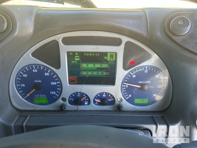 2006 Iveco Stralis 8000 L 4x2 Sleeper Water Truck