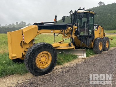 2008 Cat 120M Niveleuse motorisé