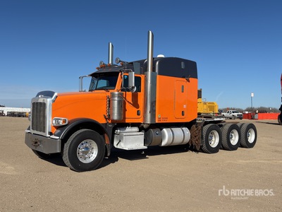 2015 Peterbilt 367 Tri/A Sleeper Truck Tractor