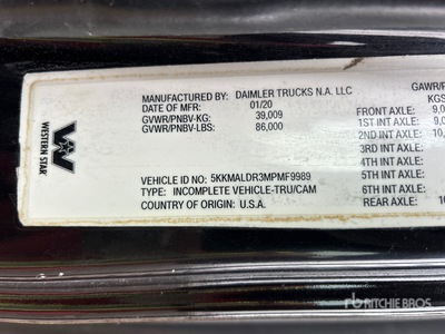 2021 Western Star 4900 SA 8x4 T/A Dump Truck