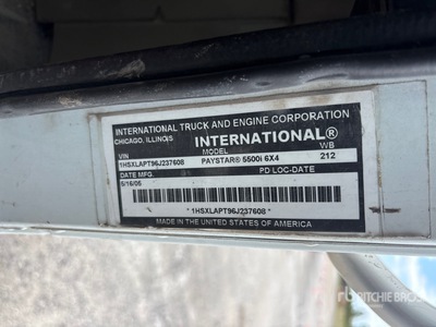 2016 Toyota Tundra 4x4 Crew Cab ピックアップ