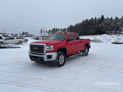2018 GMC Sierra 2500 SLE 4x4 Extended Cab Pickup
