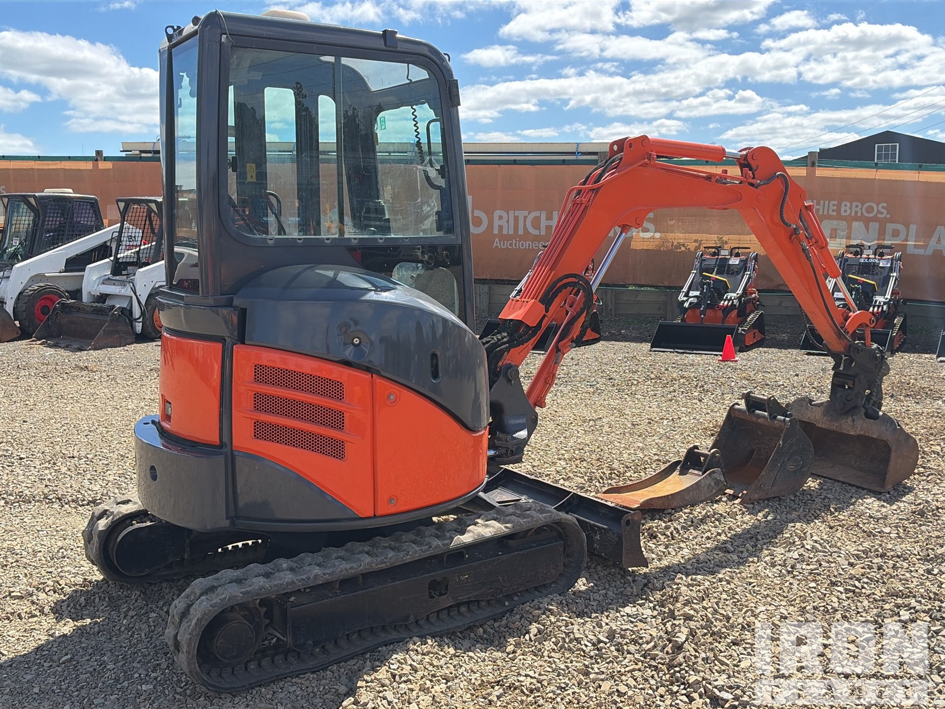 2013 Hitachi ZX22U-2 Mini Excavator in Drury, Auckland, New
