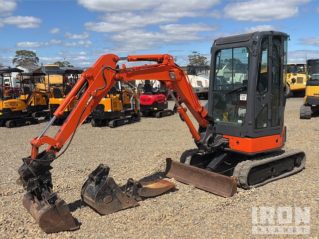 2013 Hitachi ZX22U-2 Mini Excavator in Drury, Auckland, New