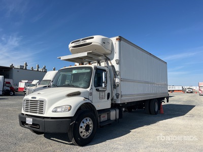 2015 Freightliner M2 106 4x2 Camions réfrigérés