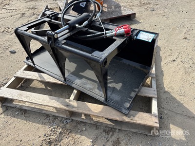 2026 GIYI GY-X PG44 44 in Skid Steer Grapple (Unused)