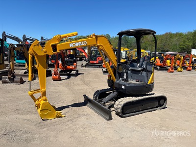 2000 Kobelco SK30UR-3 Mini Excavator