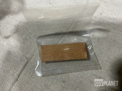 (4) CAE BB-8002331-1 Red Pointers