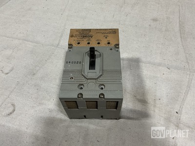 (3) SPD Electrical ETN 2860 Circuit Breakers