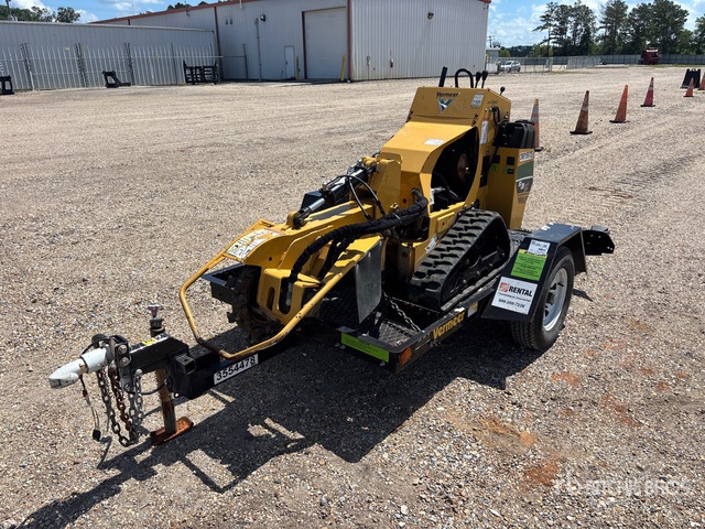 2021 Vermeer SC30TX Walk Behind Stump Grinder w/2021 Vermeer TLR33 Trailer