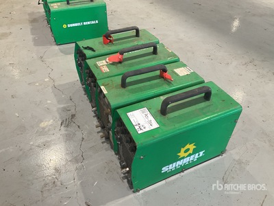 Quantity of (4) Newarc V2500S Mobile Soldadora