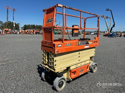 2017 JLG 2632ES Electric Scissor Lift