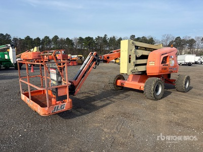 2016 JLG 450AJ 4WD Dual Fuel Articulating Boom Lift