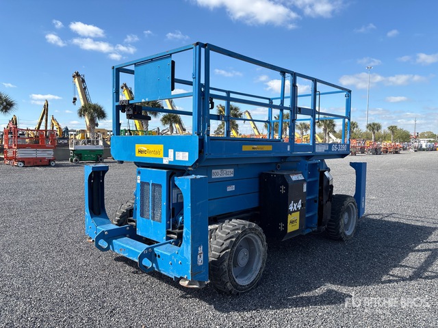 2018 Genie GS-3390 4x4 Diesel Scissor Lift