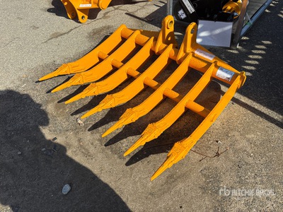 2026 GIYI 44 in Excavator Rake - Fits Cat 305 (Unused)