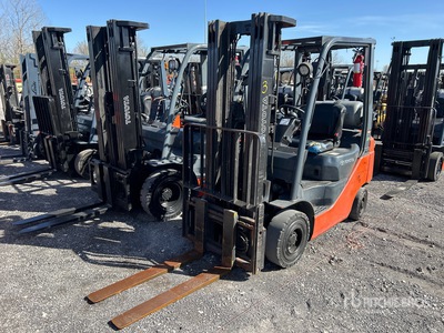 2016 Toyota 8FGU15 2500 lb Pneumatic Tire Forklift