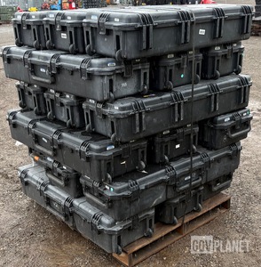 (18) Pelican IM3220 Storage Cases