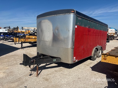 2000 United Express 16 ft T/A Gesloten aanhangwagen