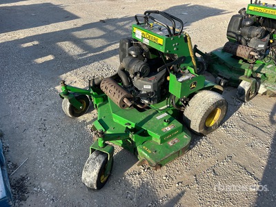 2014 John Deere 652BQT Quik Trak Zero-Turn Lawn Mower