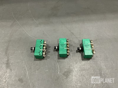 (3) 9TC14-15 Circuit Breakers