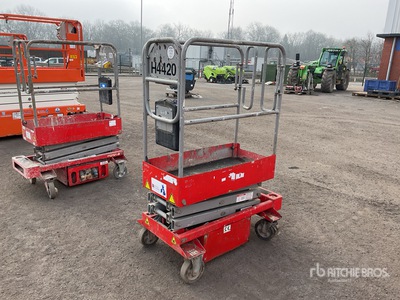 2012 Snorkel Push8Pro Electric منصة رفع متحركة