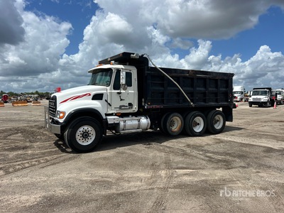 2006 Mack CV713 8x4 Tri/A Dump Truck