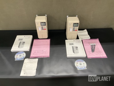 (2) Yaskawa CIMR-G7U21P5 G7 Varispeed Drives