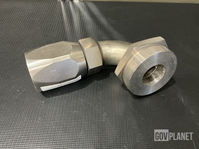 Science Applications 4-191304-2-32 Hose to Boss Elbow