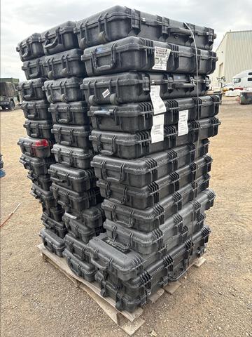 (36) Pelican 1700 Long Cases