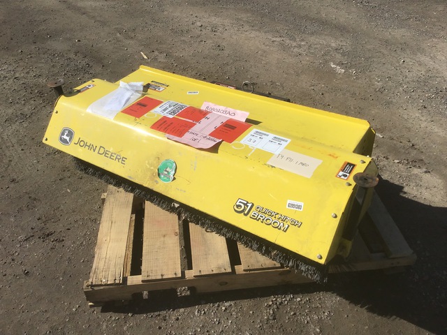 John Deere 51&rdquo; Broom Attachment