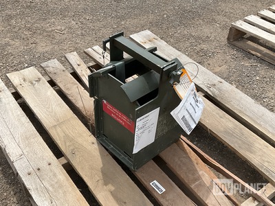 Aeronautical & Support Equipment 70106D100 Hydraulic Jack Adapter